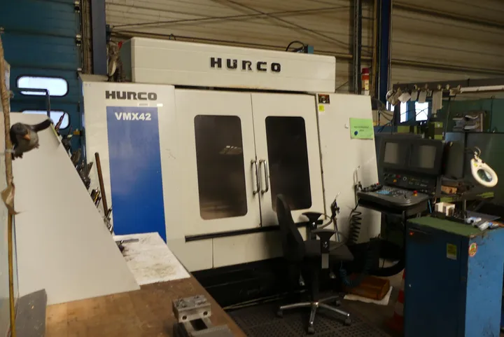 Hurco CNC-Bearbeitungszentrum Modell: VMX42
